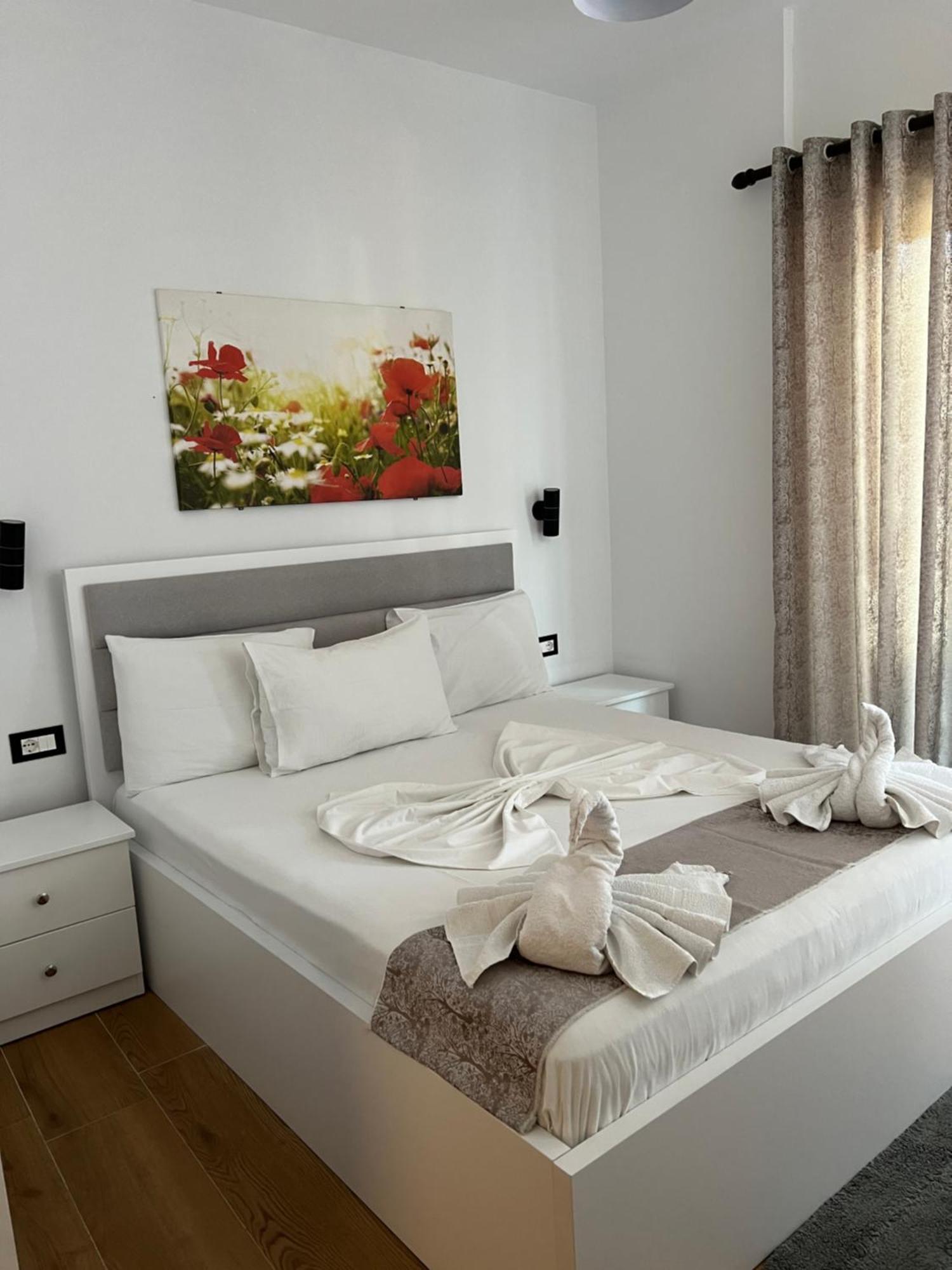 Hotel Real Саранде Екстериор снимка